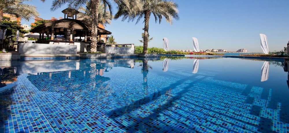 Mövenpick Hotel Jumeirah Lakes Towers - zdjęcie 3