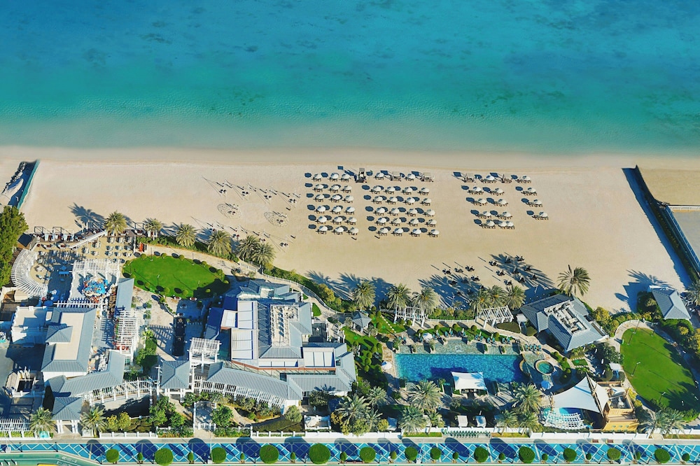 The St. Regis Abu Dhabi — Beach in Abu Dhabi