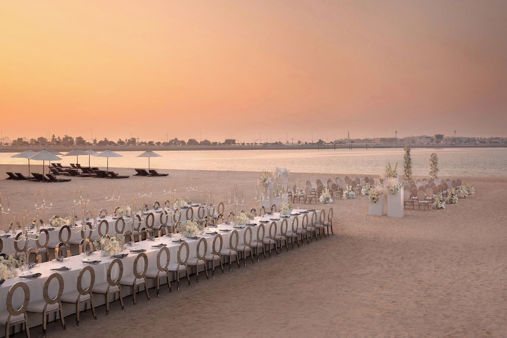 The St. Regis Abu Dhabi — Beach in Abu Dhabi