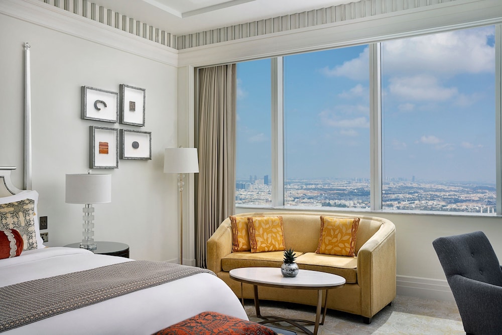 The St. Regis Abu Dhabi — Hotel rooms in Abu Dhabi