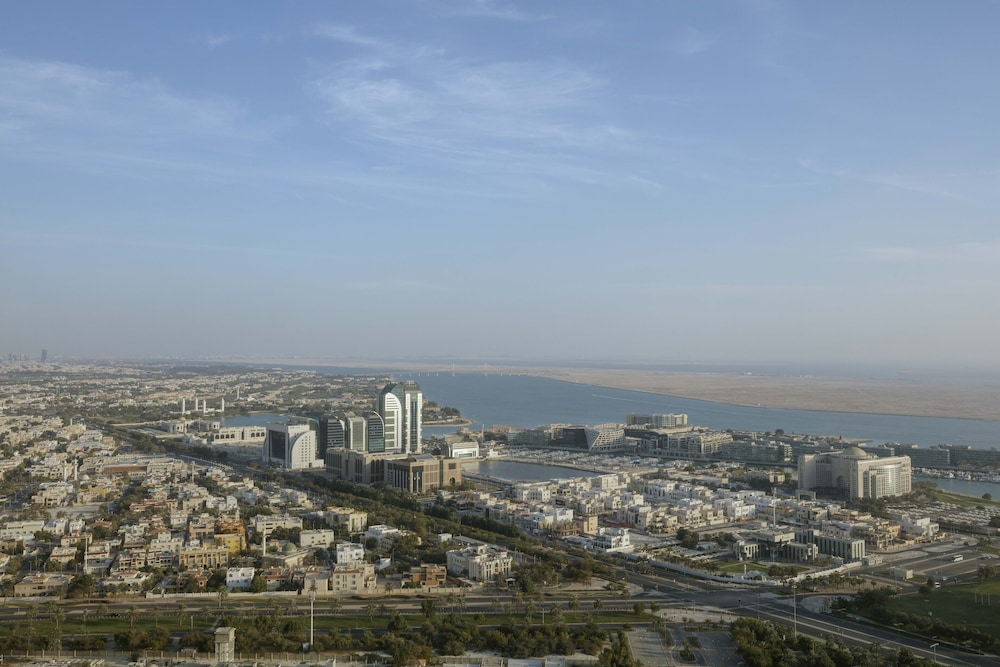 The St. Regis Abu Dhabi — Attractions in the area in Abu Dhabi