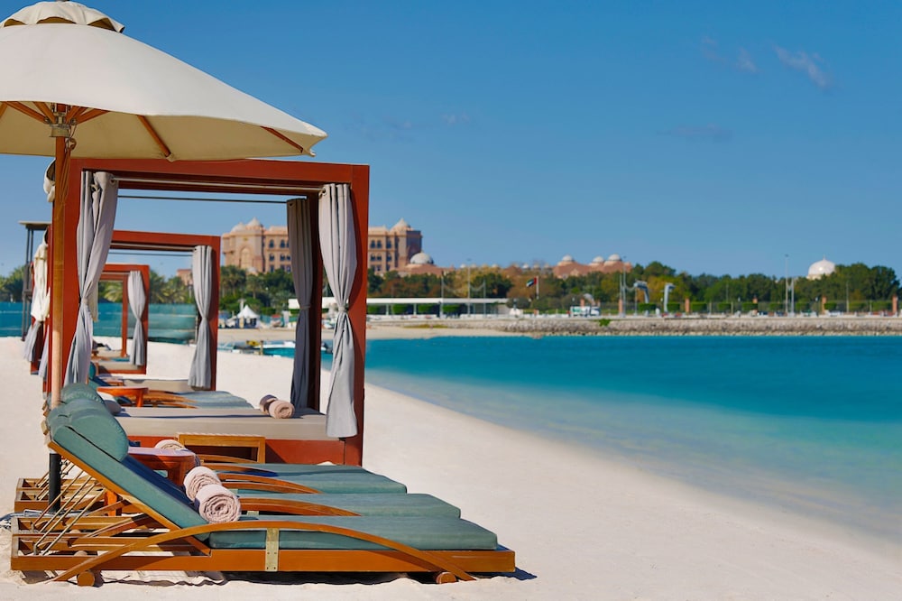 The St. Regis Abu Dhabi — Beach in Abu Dhabi