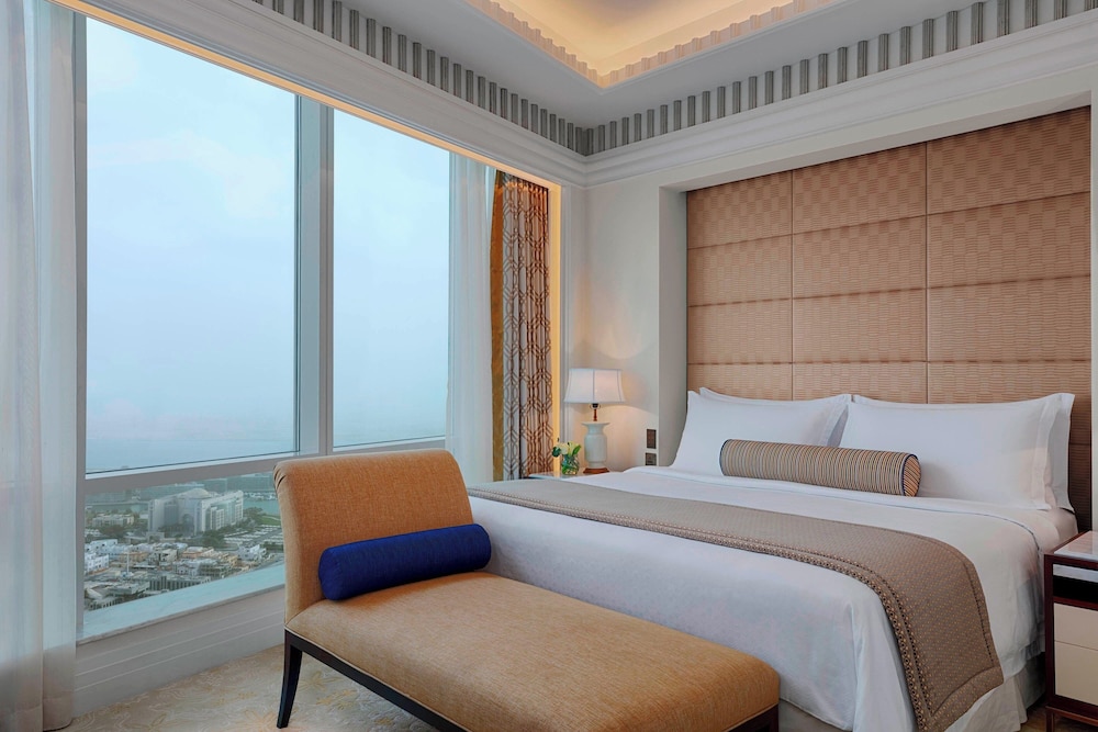 The St. Regis Abu Dhabi — Hotel rooms in Abu Dhabi