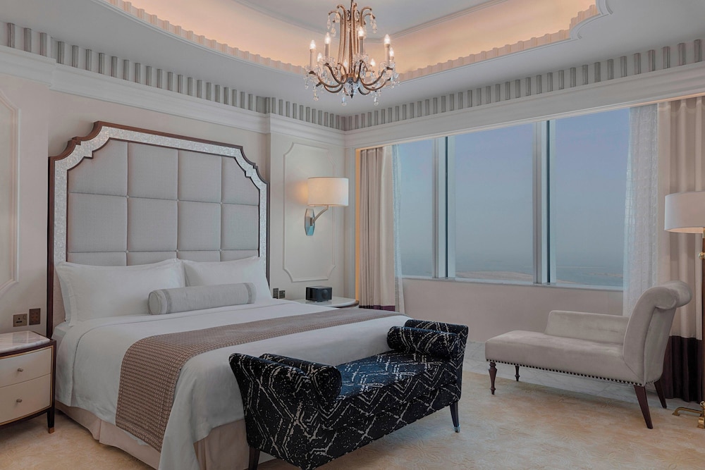The St. Regis Abu Dhabi — Hotel rooms in Abu Dhabi