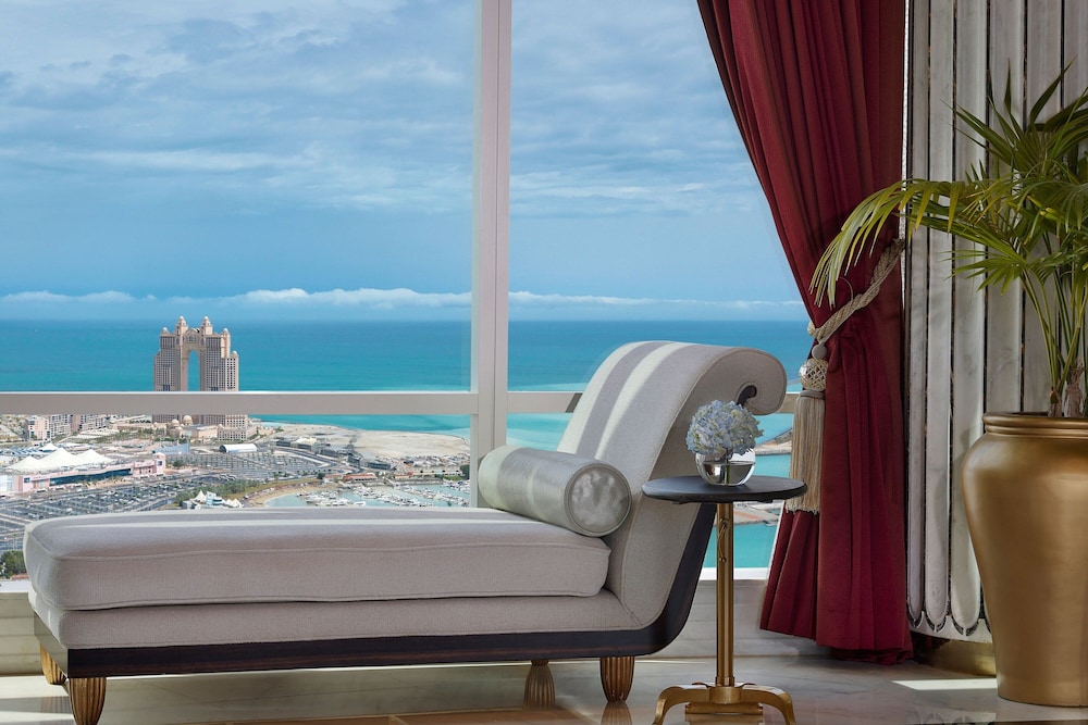 The St. Regis Abu Dhabi — Hotel rooms in Abu Dhabi