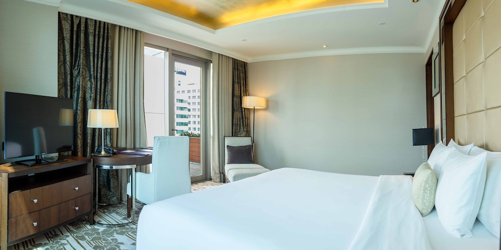 Radisson Blu Plaza Bangkok — Hotel rooms in Bangkok, Bangkok