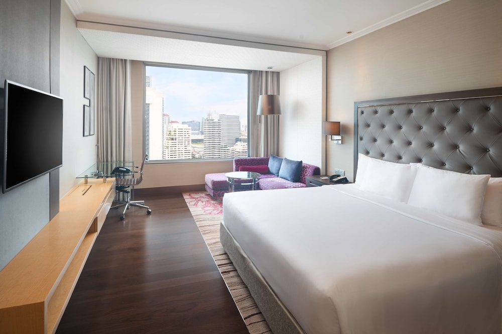 Radisson Blu Plaza Bangkok — Hotel rooms in Bangkok, Bangkok