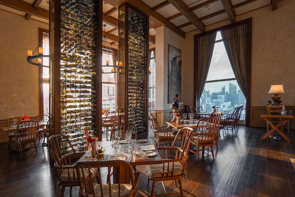 Radisson Blu Plaza Bangkok — Restaurant & bars in Bangkok, Bangkok