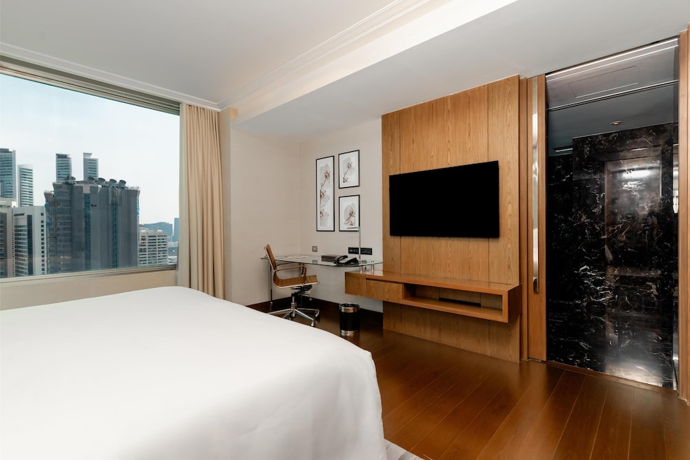Radisson Blu Plaza Bangkok — Hotel rooms in Bangkok, Bangkok
