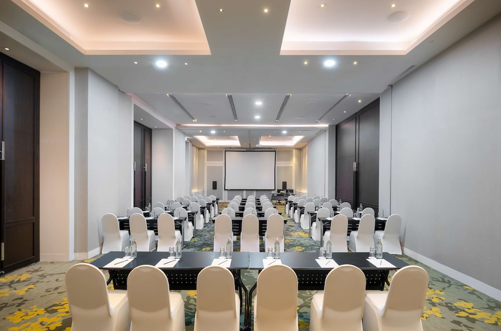 Radisson Blu Plaza Bangkok — Hotel building in Bangkok, Bangkok