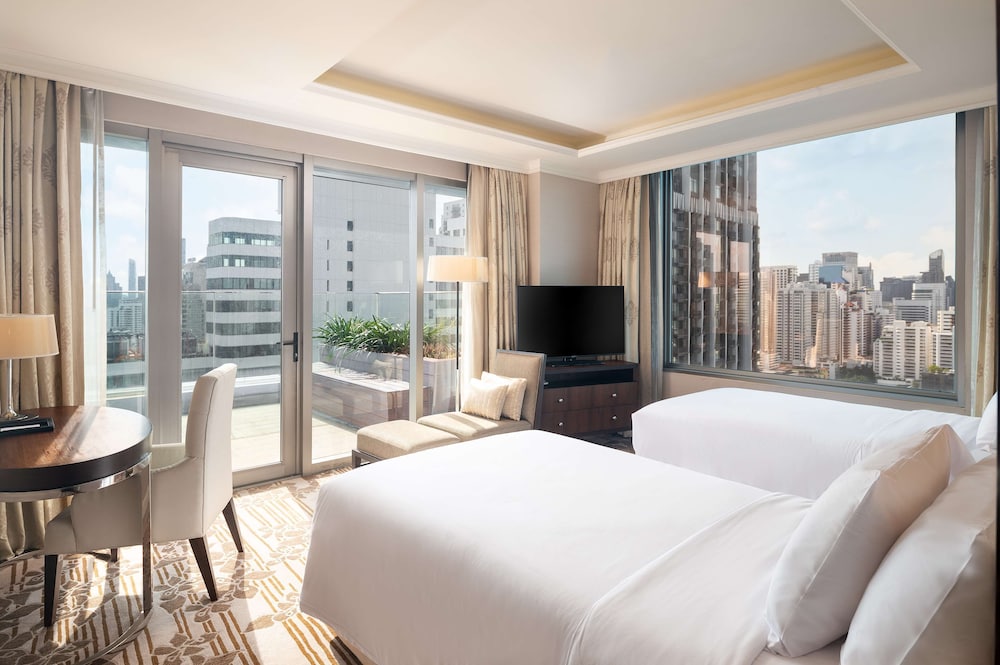 Radisson Blu Plaza Bangkok — Hotel rooms in Bangkok, Bangkok