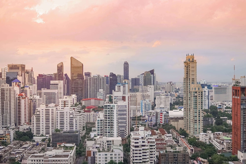 Radisson Blu Plaza Bangkok — Attractions in the area in Bangkok, Bangkok
