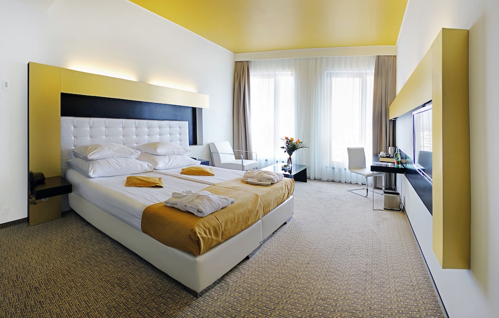 Grandior Hotel Prague — Hotel rooms in Prague, Prague