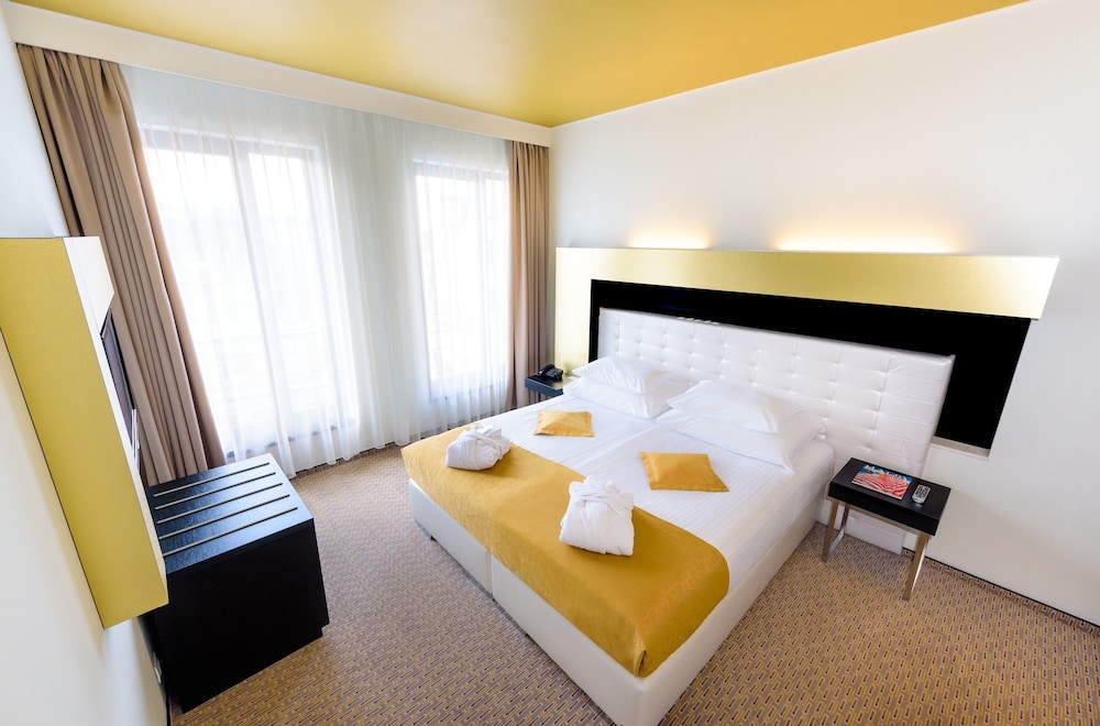 Grandior Hotel Prague — Hotel rooms in Prague, Prague