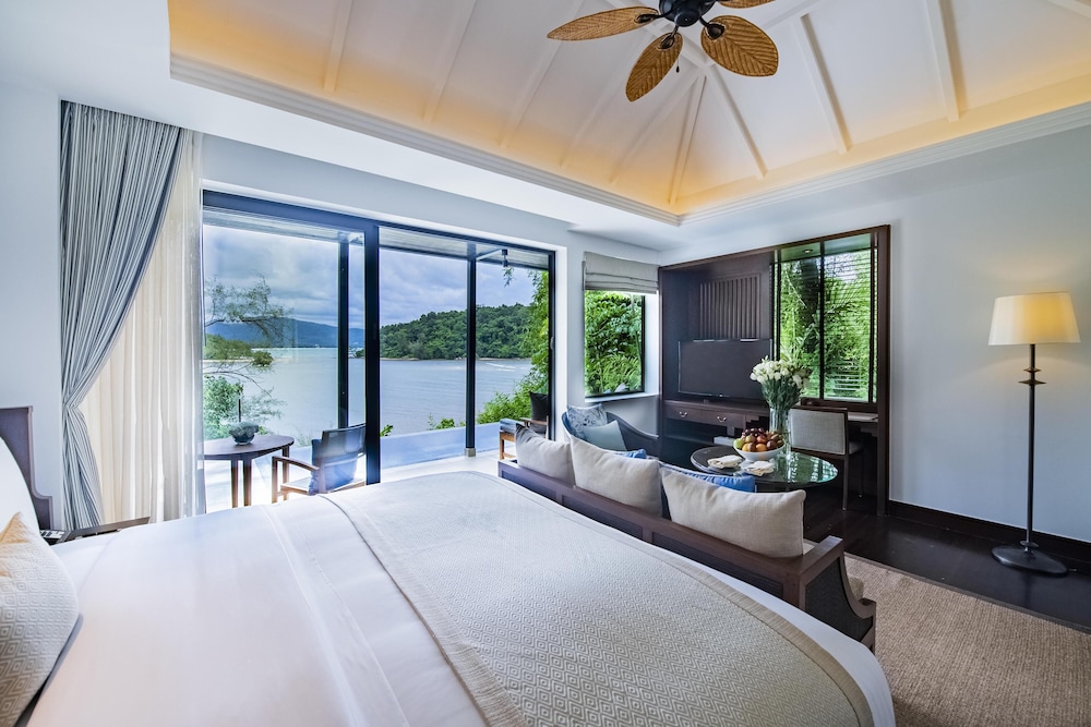 Anantara Layan Phuket Resort — Hotel rooms in Bang Tao Beach, Phuket Province