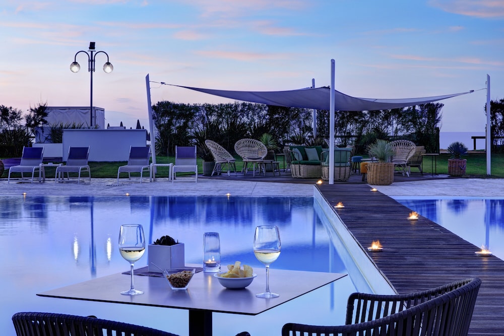 Adriatic Palace Hotel — Swimming pool in Jesolo, Veneto