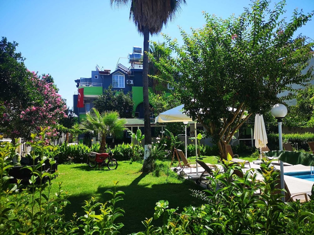 Anita Kemer Noch Hotel — Hotel building in Kemer