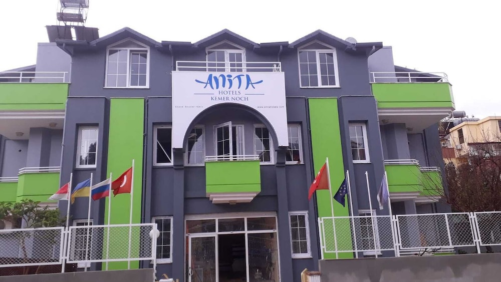 Anita Kemer Noch Hotel — Hotel building in Kemer