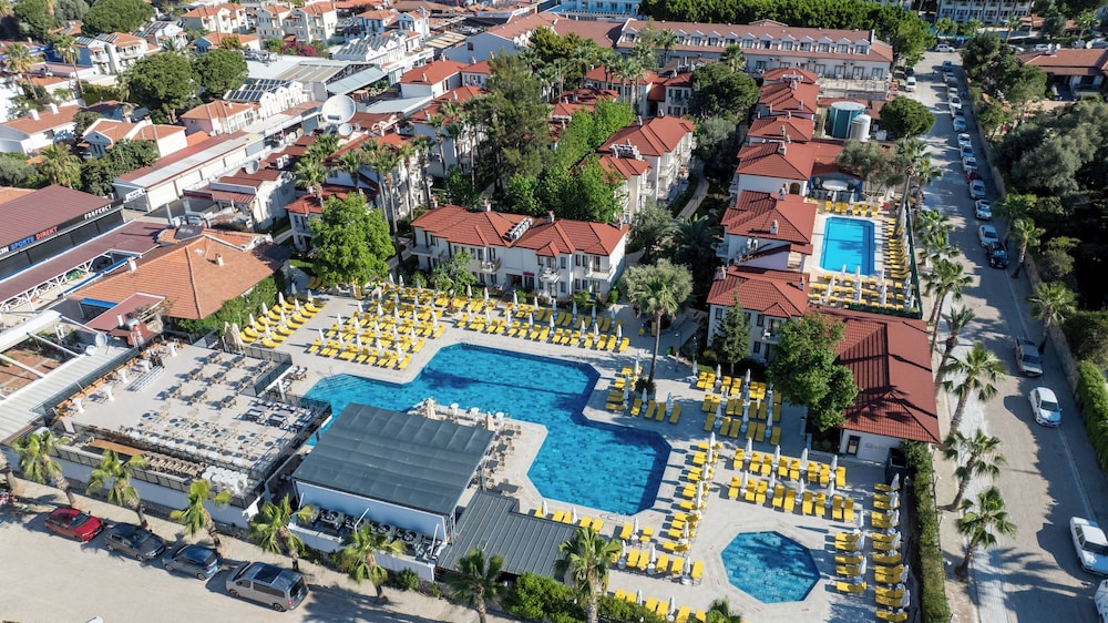 Sundia By Liberty Ölüdeniz — Swimming pool in Fethiye, Mugla