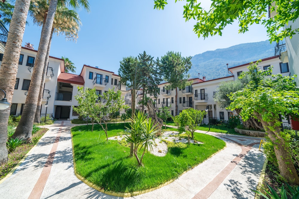 Sundia By Liberty Ölüdeniz — Hotel building in Fethiye, Mugla