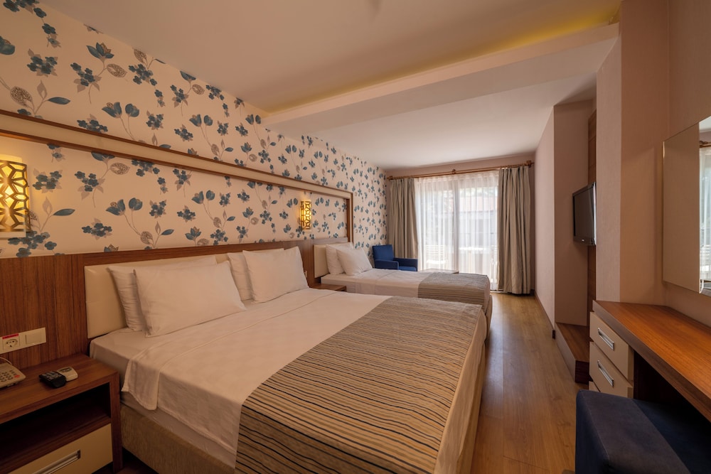Sundia By Liberty Ölüdeniz — Hotel rooms in Fethiye, Mugla