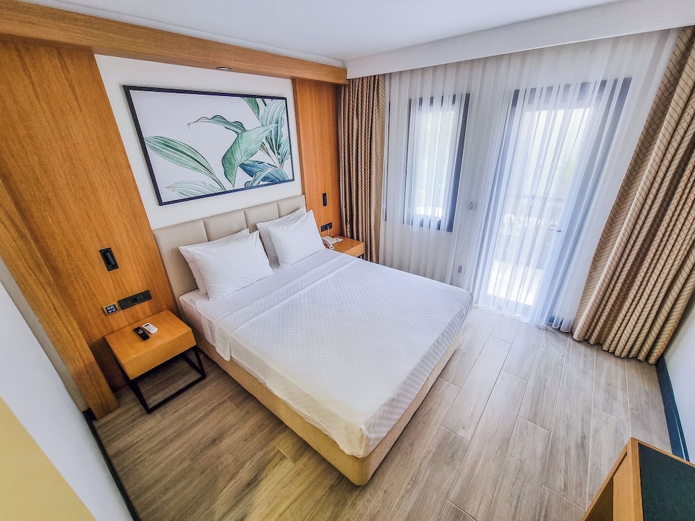 Sundia By Liberty Ölüdeniz — Hotel rooms in Fethiye, Mugla