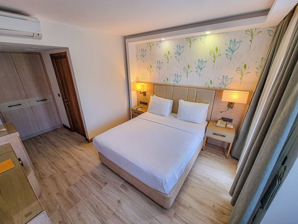 Sundia By Liberty Ölüdeniz — Hotel rooms in Fethiye, Mugla