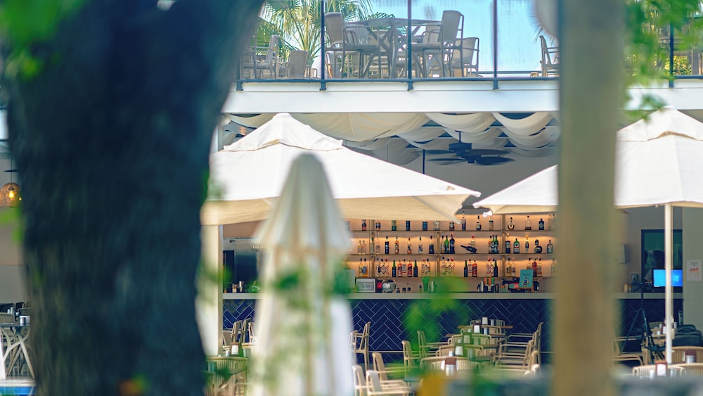 Sundia By Liberty Ölüdeniz — Restaurant & bars in Fethiye, Mugla