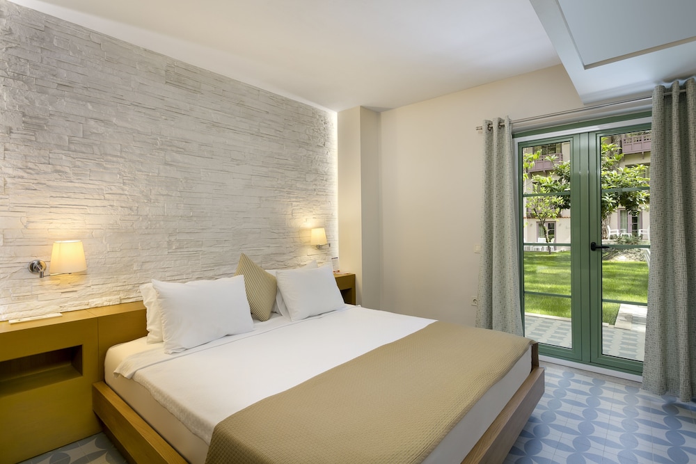 Ulusoy Kemer Holiday Club - All inclusive — Hotel rooms in Kemer