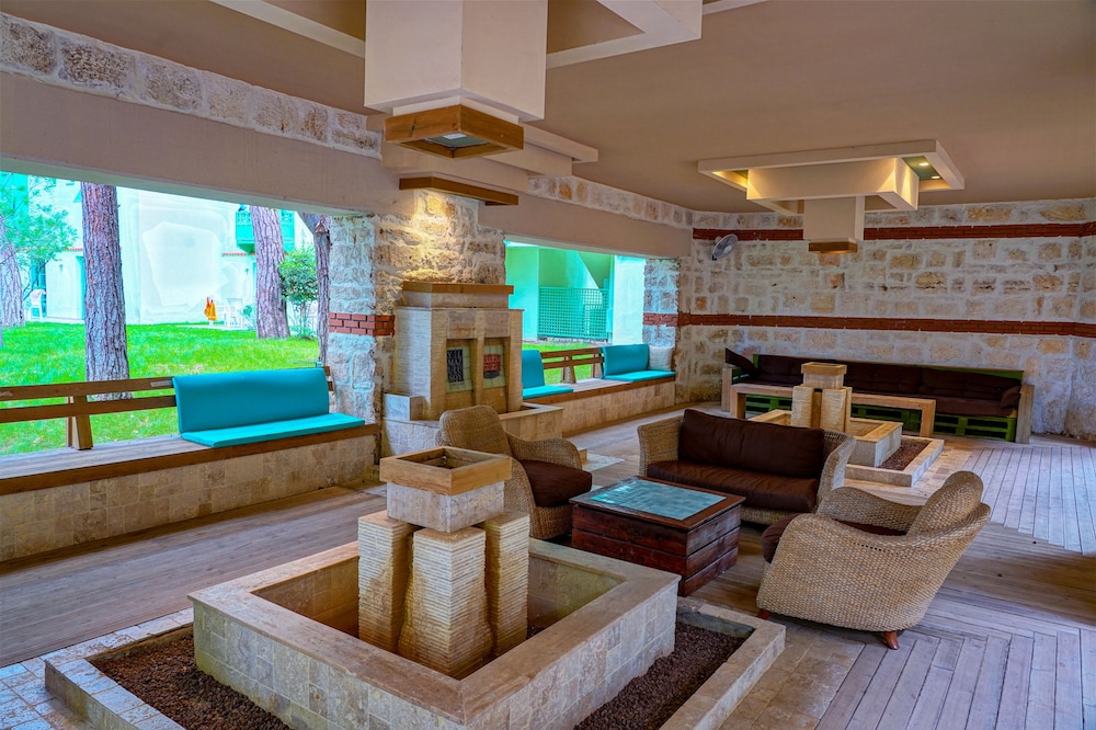 Ulusoy Kemer Holiday Club - All inclusive — Restaurant & bars in Kemer