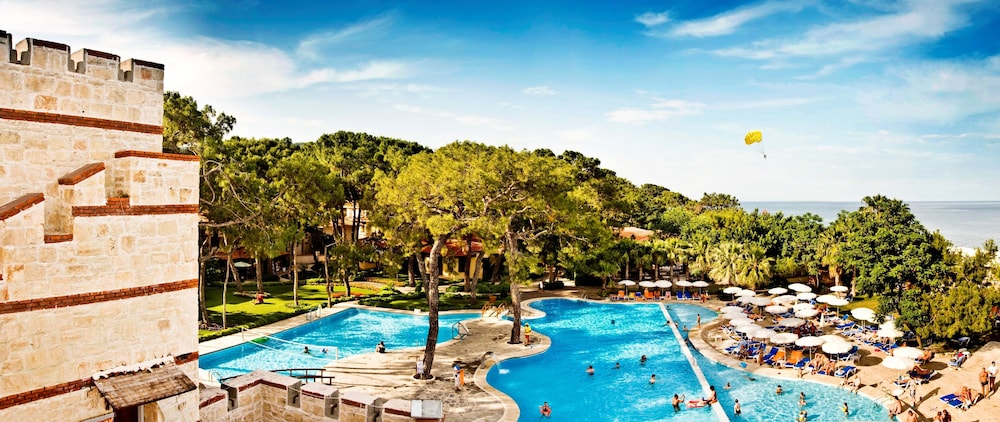 Ulusoy Kemer Holiday Club - All inclusive — Swimming pool in Kemer