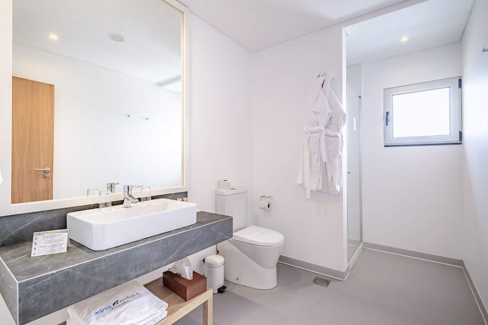 Aqua Natura Madeira Hotel — Hotel rooms in Porto Moniz, Madeira