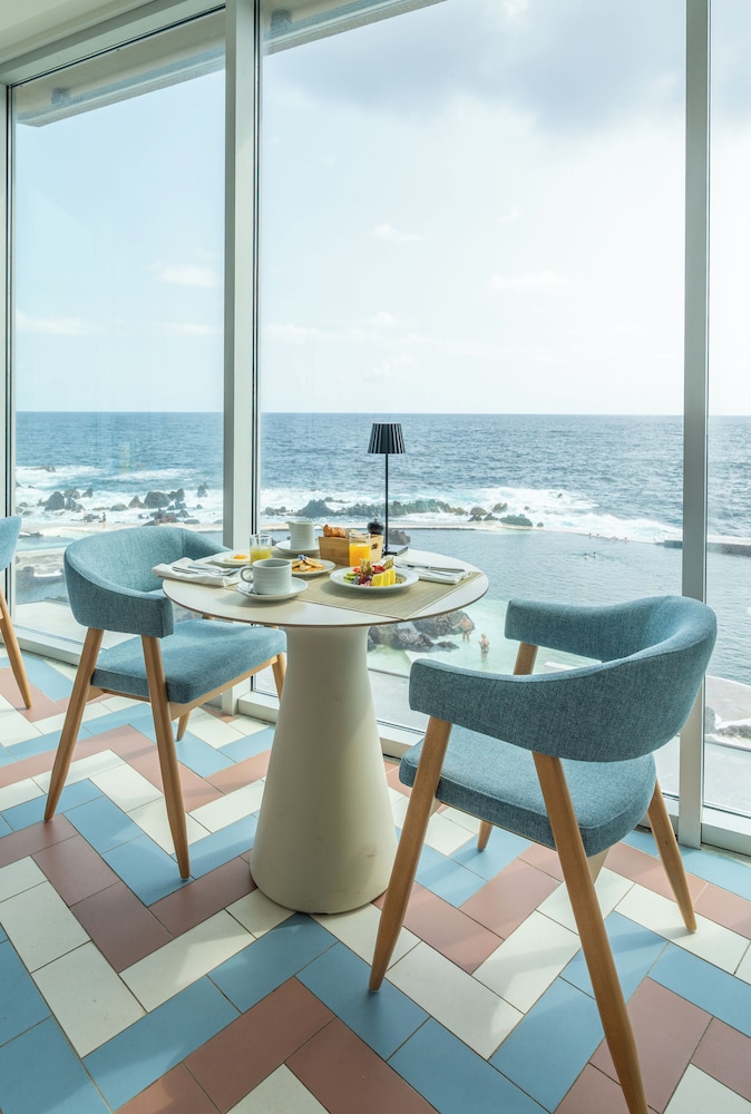 Aqua Natura Madeira Hotel — Restaurant & bars in Porto Moniz, Madeira
