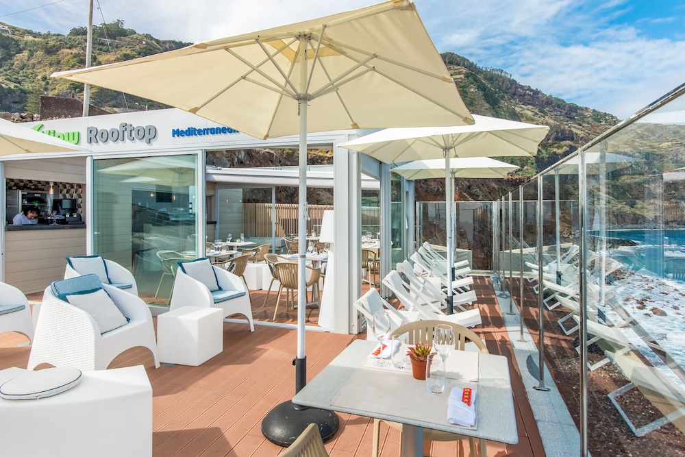 Aqua Natura Madeira Hotel — Restaurant & bars in Porto Moniz, Madeira