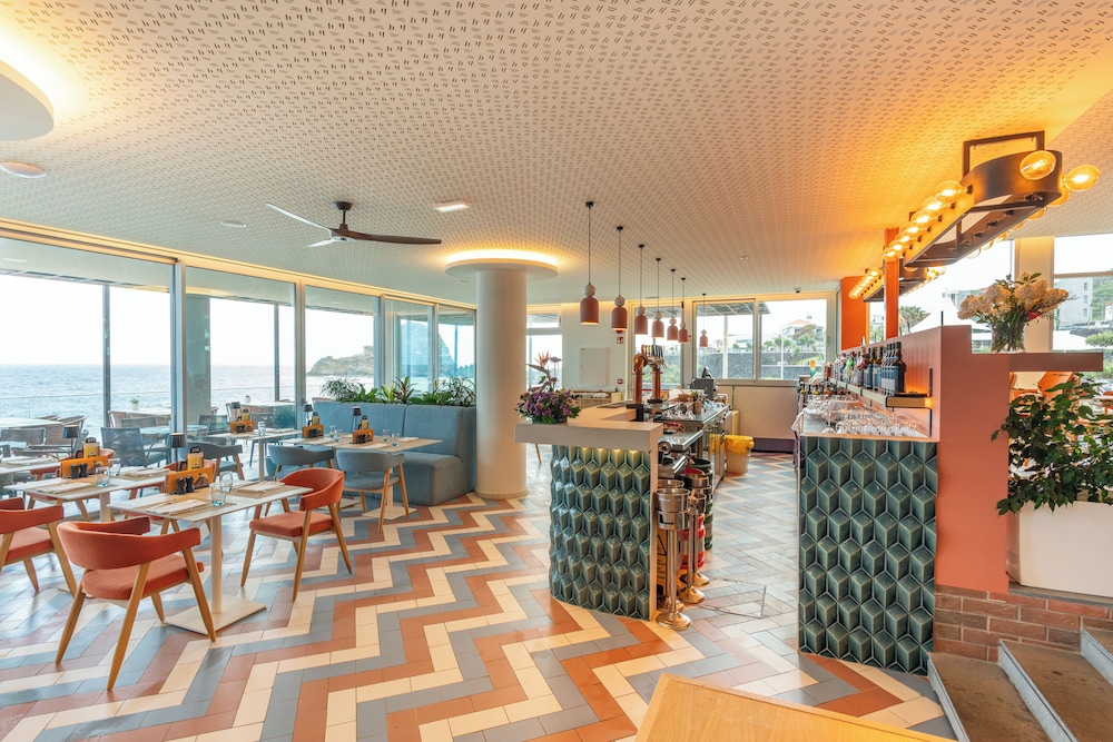 Aqua Natura Madeira Hotel — Restaurant & bars in Porto Moniz, Madeira