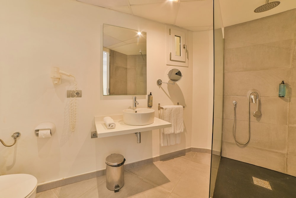 Apartamentos Azul Playa — Hotel rooms in Cala d´Or, Balearic Islands