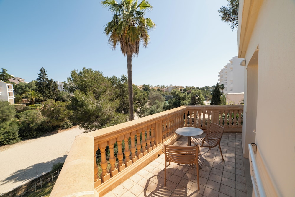 Apartamentos Azul Playa — Hotel rooms in Cala d´Or, Balearic Islands