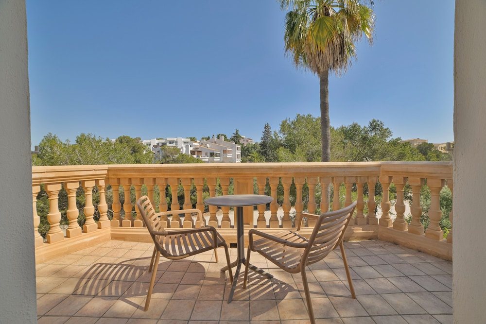 Apartamentos Azul Playa — Hotel rooms in Cala d´Or, Balearic Islands