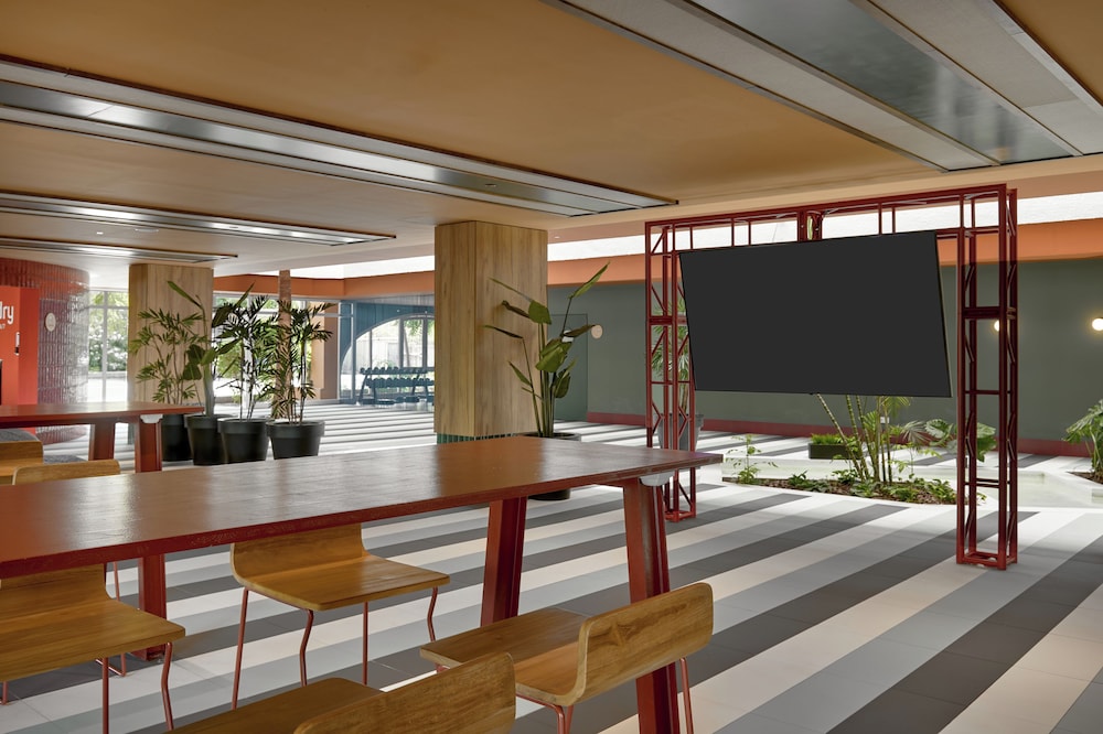 tent Mojito Suites — Restaurant & bars in Magaluf, Balearic Islands