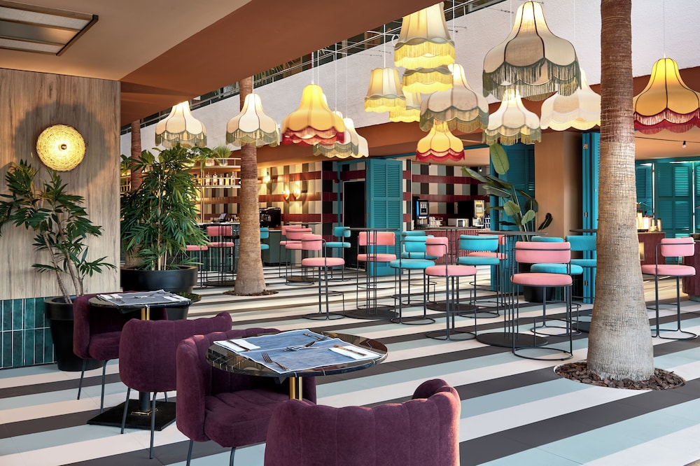 tent Mojito Suites — Restaurant & bars in Magaluf, Balearic Islands