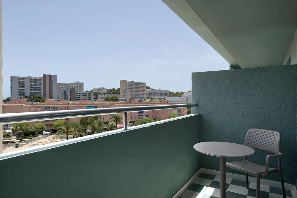 tent Mojito Suites — Hotel rooms in Magaluf, Balearic Islands