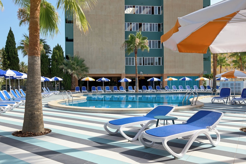 tent Mojito Suites — Swimming pool in Magaluf, Balearic Islands