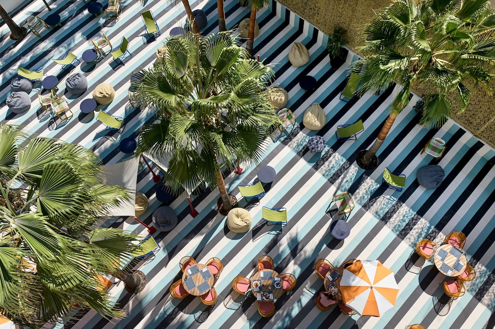 tent Mojito Suites — Restaurant & bars in Magaluf, Balearic Islands