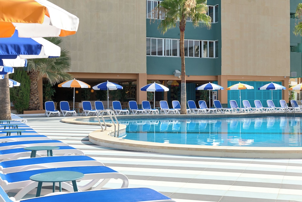 tent Mojito Suites — Swimming pool in Magaluf, Balearic Islands