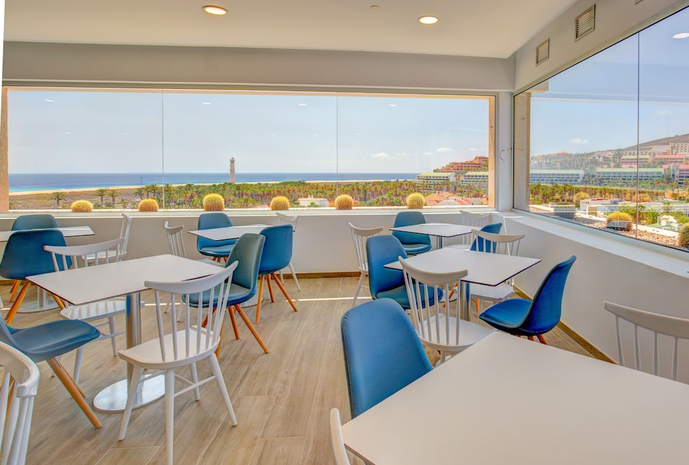 SBH Maxorata Resort - All inclusive — Restaurant & bars in Esquinzo, Canary Islands