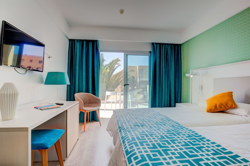 SBH Maxorata Resort - All inclusive — Hotel rooms in Esquinzo, Canary Islands