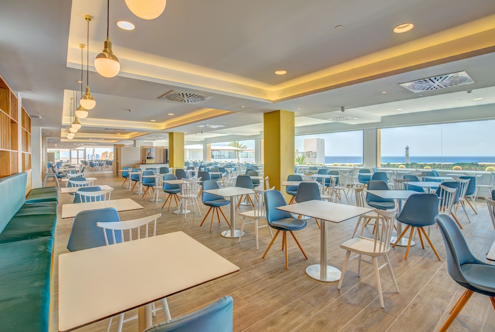 SBH Maxorata Resort - All inclusive — Restaurant & bars in Esquinzo, Canary Islands