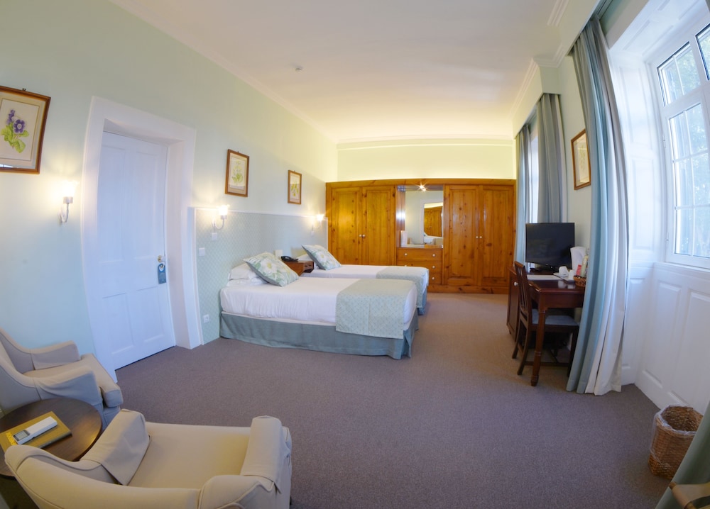 Hotel Quinta da Penha de França — Hotel rooms in Funchal, Madeira