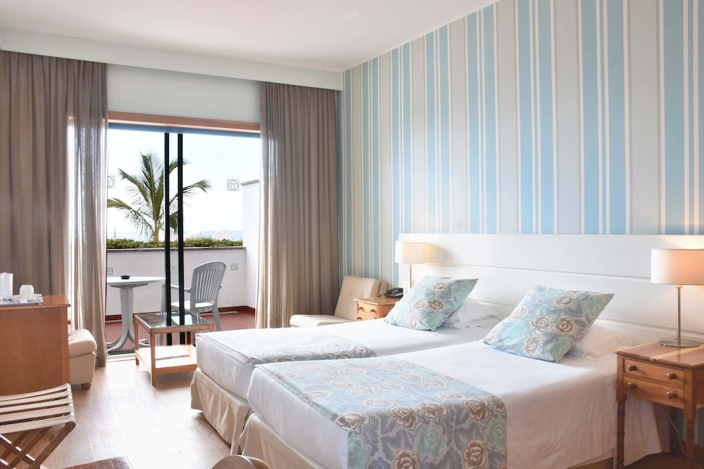 Hotel Quinta da Penha de França — Hotel rooms in Funchal, Madeira