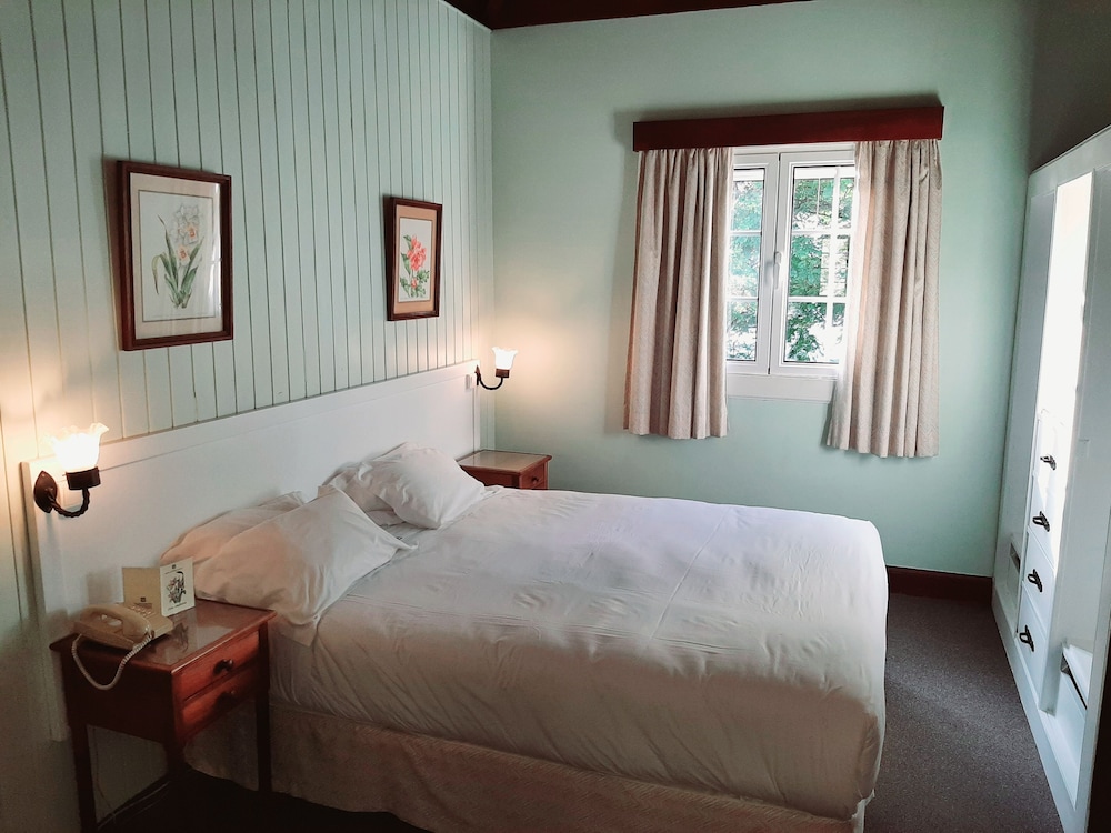Hotel Quinta da Penha de França — Hotel rooms in Funchal, Madeira
